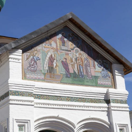 Из Ярославля — в старинный Толгский монастырь