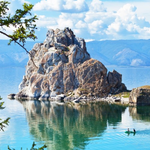 Летом — на Байкал: тур по главным местам, прогулка на катере, встреча с шаманом и бурятская кухня
