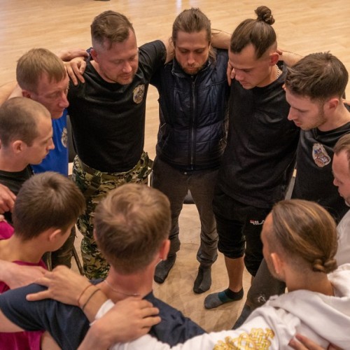 Мужской ретрит: перезагрузка в кругу единомышленников с практиками, тренировками и баней