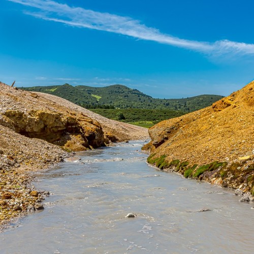 Почувствуй край земли: магия дальних островов Кунашир и Шикотан в мини-группе
