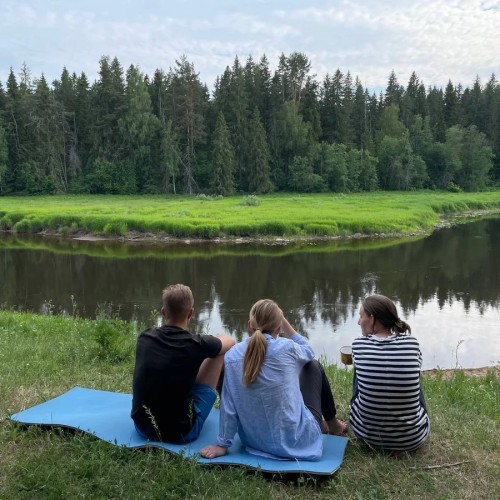 Река с картин: лёгкий сплав на байдарках по Тверце (всё включено)