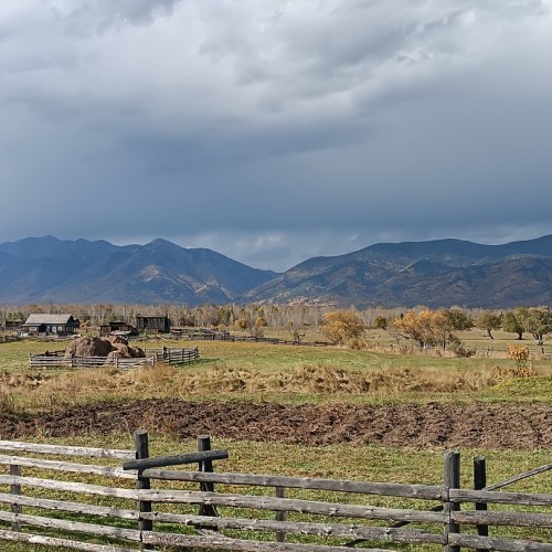 Путешествие в Аршан: прогулки в предгорье Саян и красоты Тункинской долины