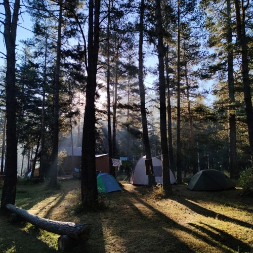 Край разноцветных озёр: треккинг налегке в Архызе с проживанием в палатках