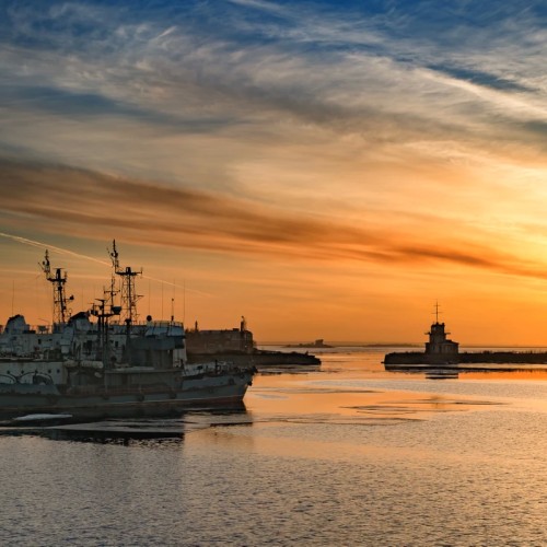 Экскурсия в Кронштадт из Петербурга в небольшой группе