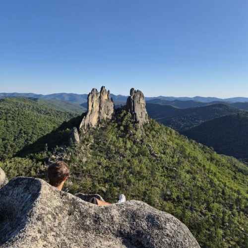 Индивидуальная перезагрузка на берегу заповедной бухты Петрова
