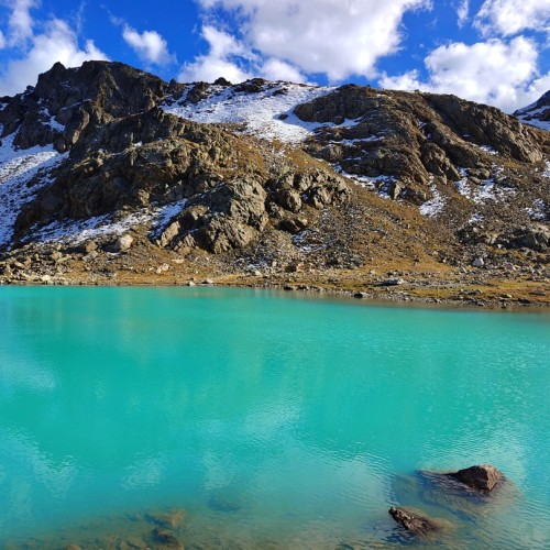 В горы — от суеты и забот: треккинг в Архызе без рюкзаков