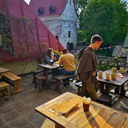 Из Петербурга в пивной Выборг — с экскурсией, дегустациями и посиделками