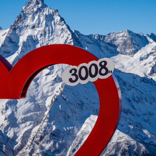 Небольшой компанией по Домбаю: от пещер до вершин и озёр