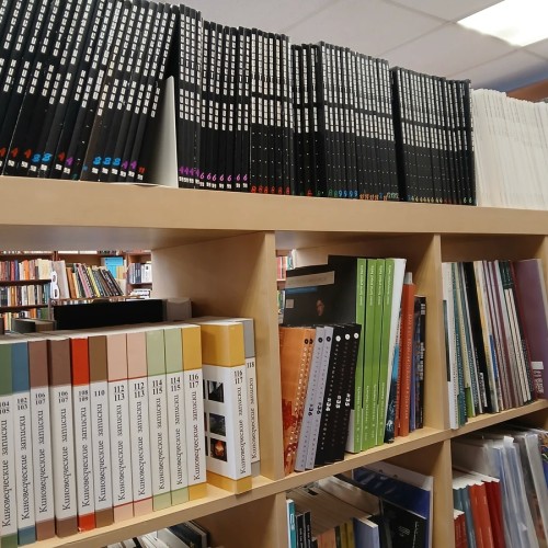 Прогулка по книжным магазинам Петербурга