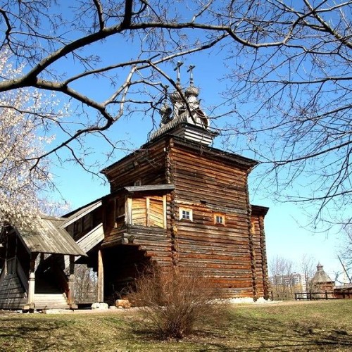 Коломенское: аудиопрогулка по парку + билет в домик Петра I
