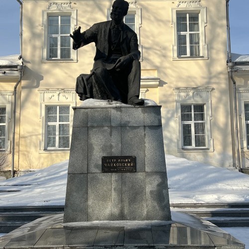 Алапаевск на изломе истории: хрупкость музыки знаменитого композитора и сила духа Великой княгини