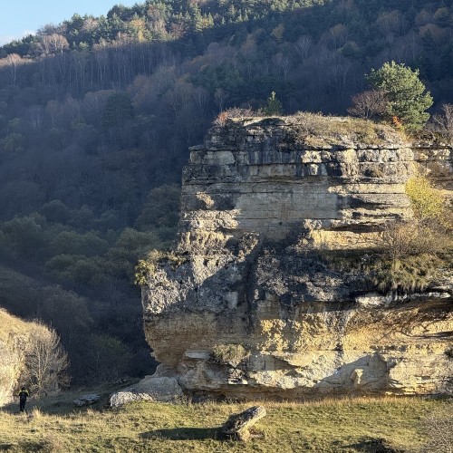Плато динозавров, Кисловодск, гора Кольцо и Медовые водопады — из Пятигорска