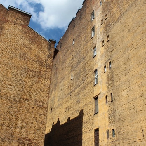 Петербургская Коломна: увидеть то, что скрыто от глаз