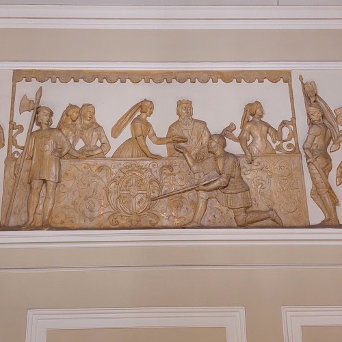 Шуваловский дворец — прекрасная шкатулка для шедевров Карла Фаберже