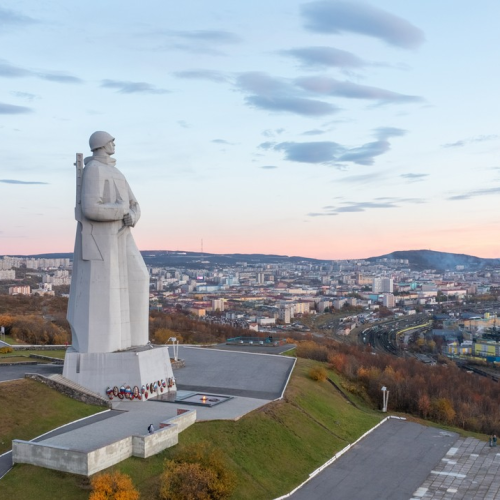 Сокровища Северного Ледовитого океана: полуостров Рыбачий, Териберка, Мурманск и саамская деревня