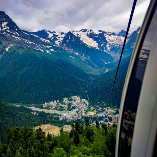 Туда, где горы и минеральная вода: Кисловодск, Пятигорск, Ессентуки и Домбай