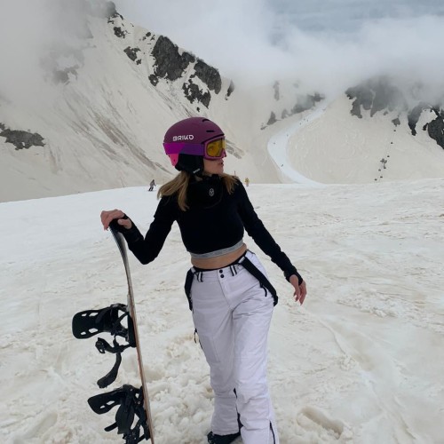 В Архыз и Домбай с комфортом: лыжи, квадроциклы, снегоходы и релакс в бане