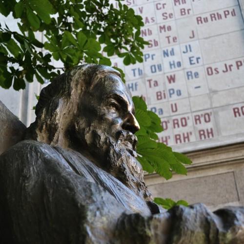 О чём говорят памятники Петербурга