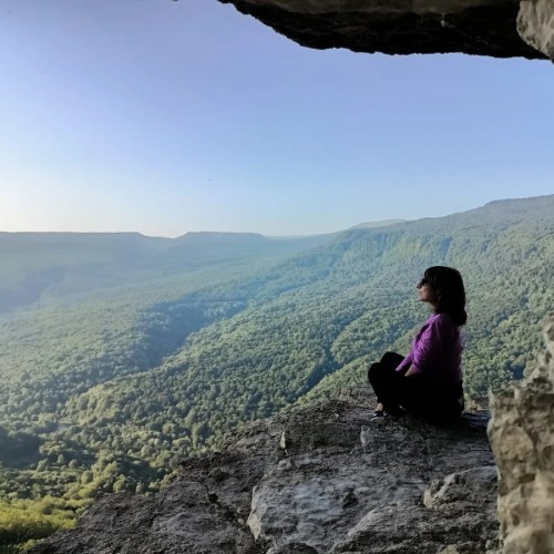 Орлиная полка, Курджипс, ущелье Гуамки и термальные источники