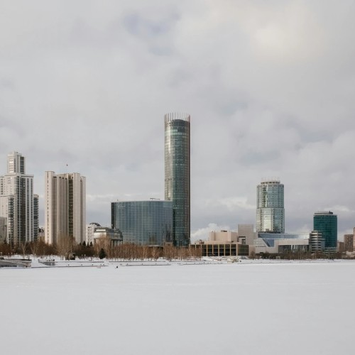 Лучший день в Екатеринбурге: обзорная экскурсия + урок резьбы по камню