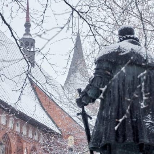 Ваше персональное путешествие во времени: Калининград, курорты, замки