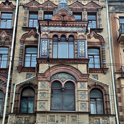 Русский стиль в Петербурге: от историзма к модерну