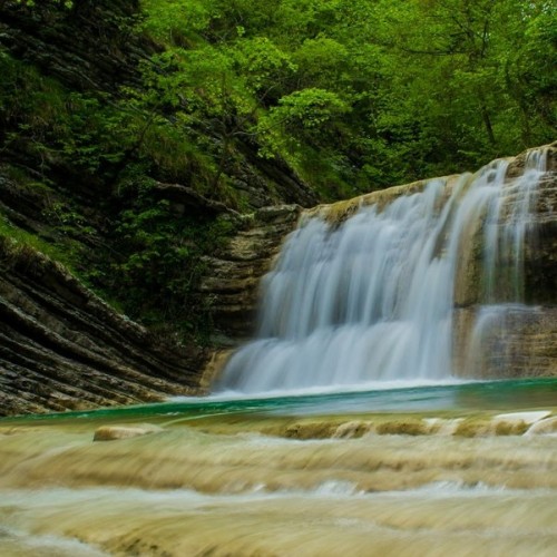 Запах разнотравья и никого вокруг: поход с рюкзаками по долине реки Пшада (всё включено)
