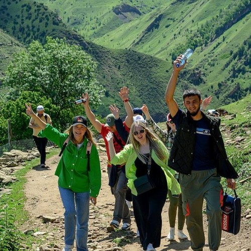 Объятия горного края: по топовым локациям Дагестана на внедорожниках