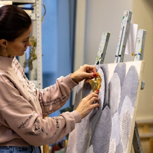 Акриловый мастер-класс для взрослых и детей в Петербурге