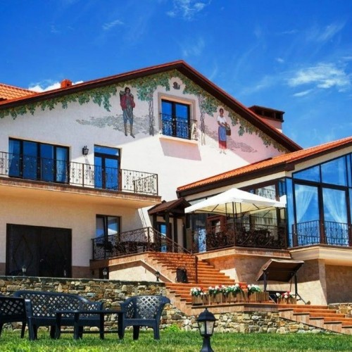 На одной широте с виноградниками Италии: гастропутешествие по винодельням Краснодарского края