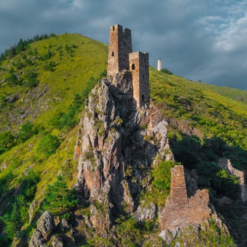 Большой релакс-тур 2 в 1: Ингушетия и Осетия, экскурсии по главным местам и 3 дня отдыха в термах