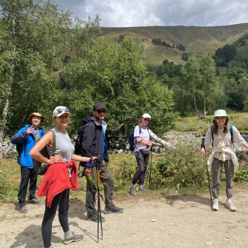 Кавказ 3 в 1: Эльбрус, Архыз, Домбай. Лёгкие треккинги, горы, нарзаны и знаковые места