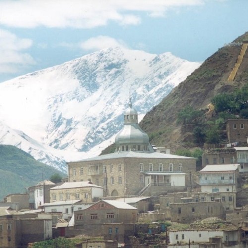 Редкие локации Южного Дагестана: восхождение на Шалбуздаг и аулы-призраки