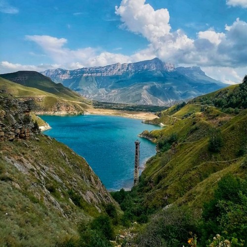 Домбай и Архыз: треккинг налегке с проживанием в гостинице