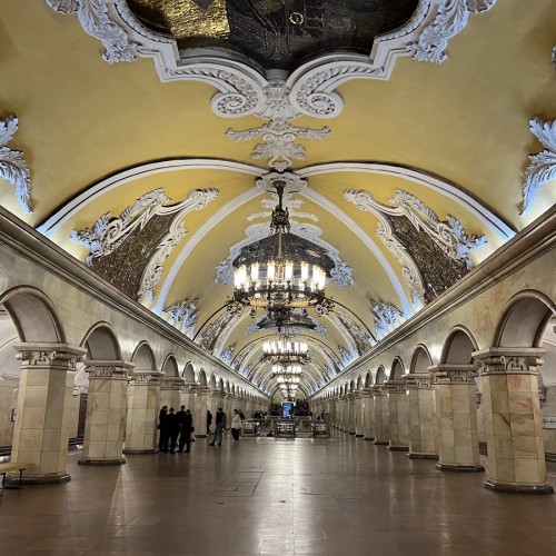 «Магия кольца»: квест-экскурсия по московскому метро (без гида)