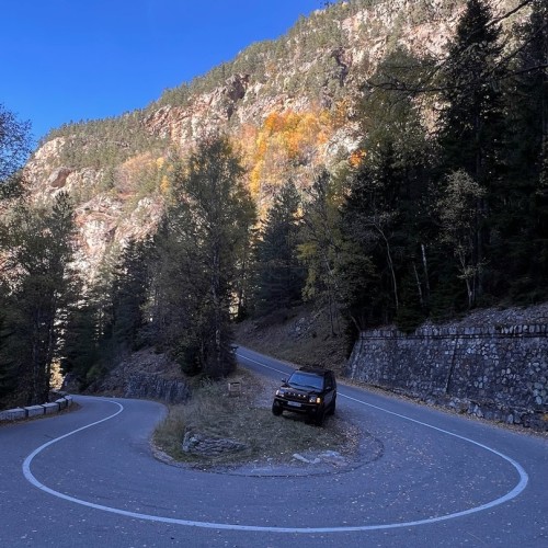 Индивидуально на внедорожнике из КМВ в Домбай