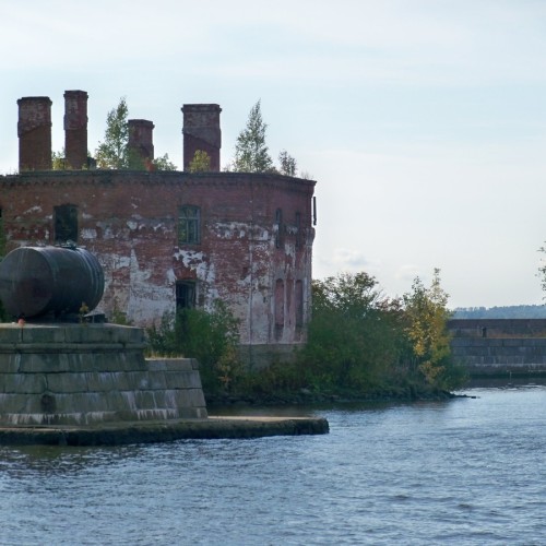 Морской Кронштадт: автобусная и теплоходная экскурсия