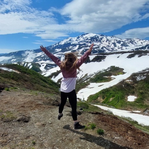 Камчатка в мини-группе: перевалы, бухты, сопки и купание в природных источниках