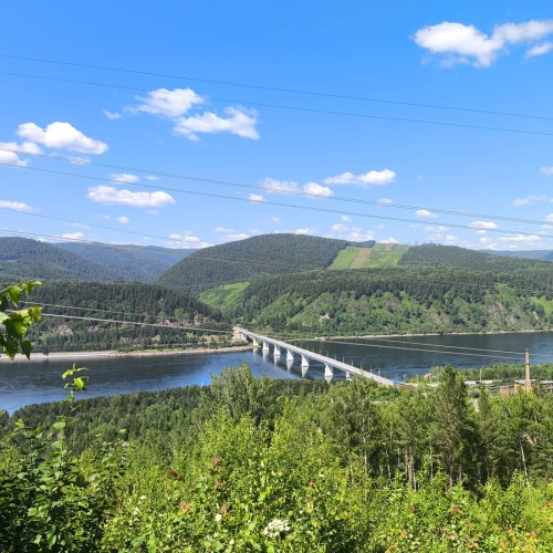 Тайными тропами над Красноярской ГЭС: хайкинг + фотосессия