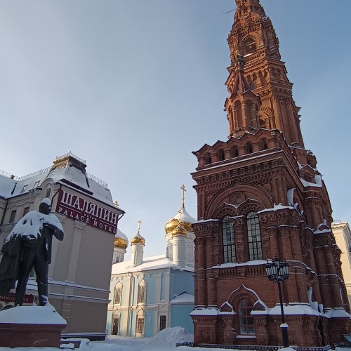 По главной улице Казани