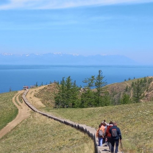 Макси-тур по Байкалу: водные круизы, лёгкий треккинг и экскурсии по знаковым местам