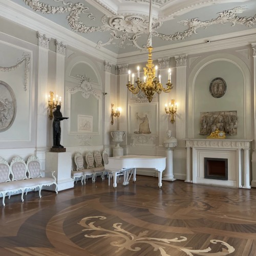 Гатчина. Охотничий замок русских царей