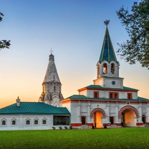 Коломенское: аудиопрогулка по парку + билет в домик Петра I