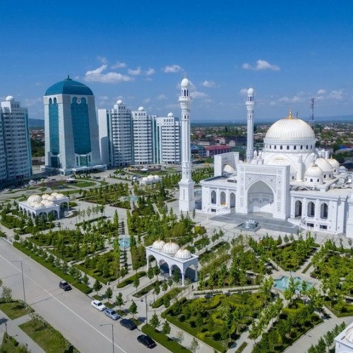 Индивидуальное автопутешествие к сокровищам Чечни: от мечетей до озера, водопадов и башен