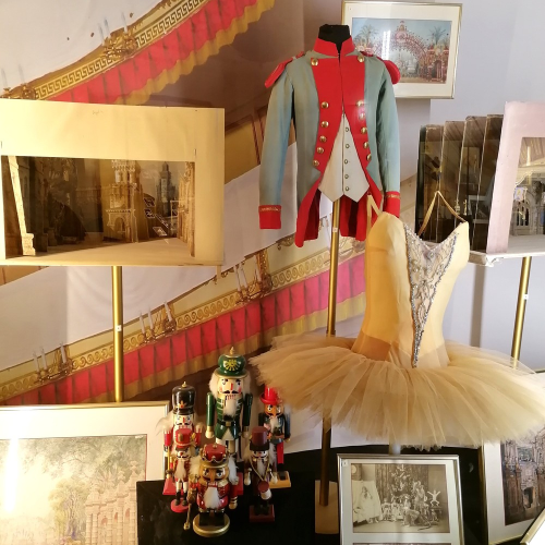 В гостях у артистов Самойловых в Петербурге (билеты включены)