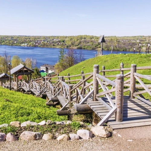 Пейзажи, история и культурное наследие побережья Волги: Плёс, Кострома и Ярославль