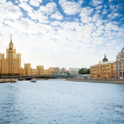 Речная прогулка по центру Москвы от парка «Зарядье» (круговая)