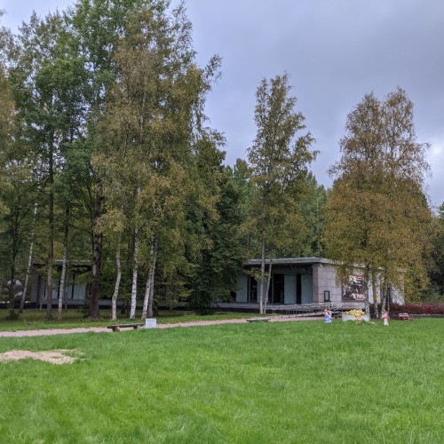 Едем с таксой по ленинским местам Петербурга