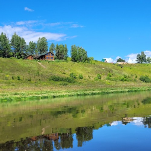 Течёт река Волга: лёгкий сплав на байдарках (всё включено)