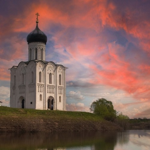 На внедорожнике во Владимир и Суздаль вместе с историком: индивидуальная поездка